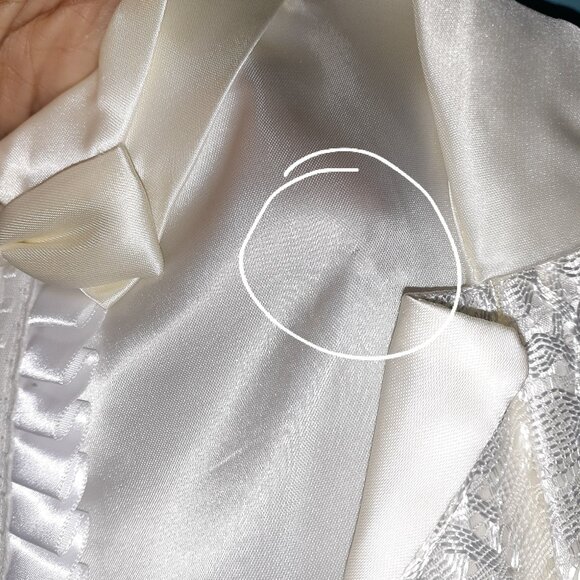 TODDLER'S SATIN IVORY CHRISTENING OUTFIT - 4T - Picture 13 of 16